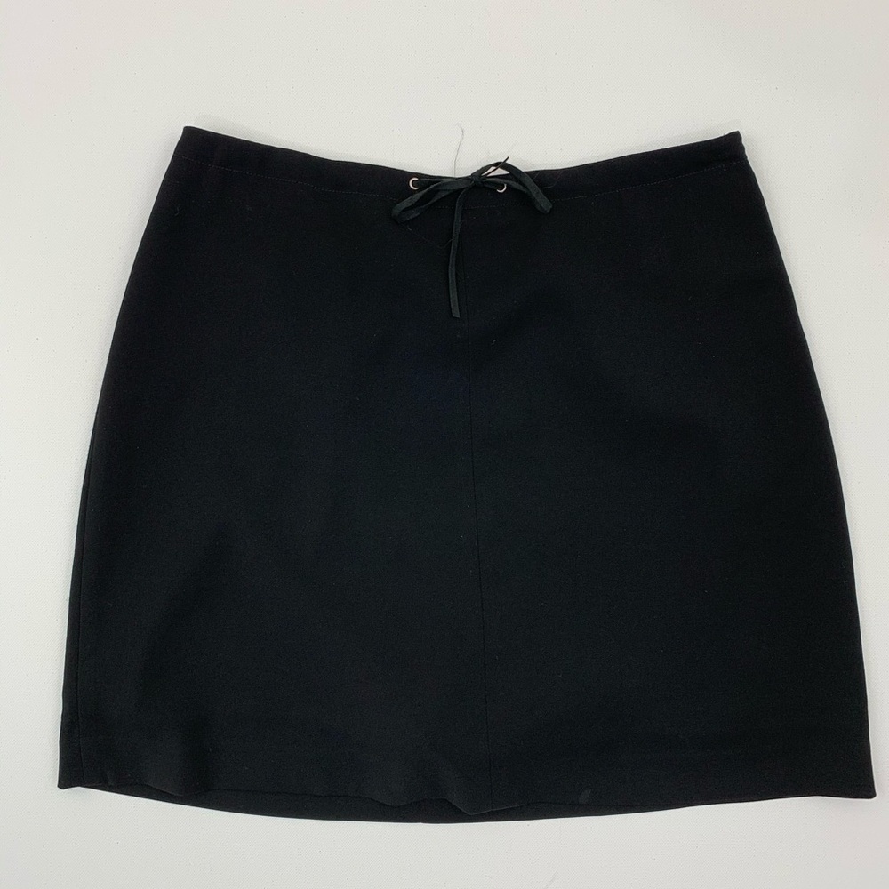 Vintage 90s 2000s y2k Banana Republic Black Mini Skort with Drawstring
